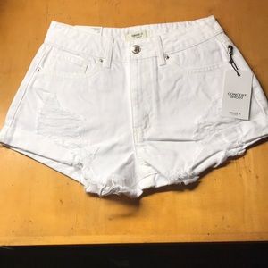 Concert shorts woman